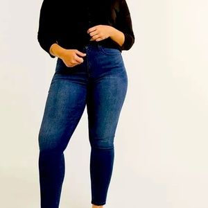 Aceintrend Plus Size Shapewear Dark Blue Tummy Control Jeans 👖